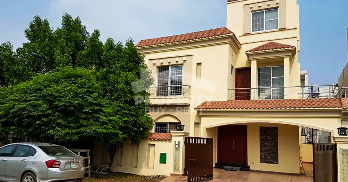 10-Marla house for sale in lahore