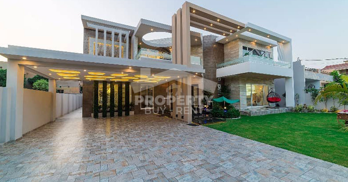 2-Kanal house for sale in lahore